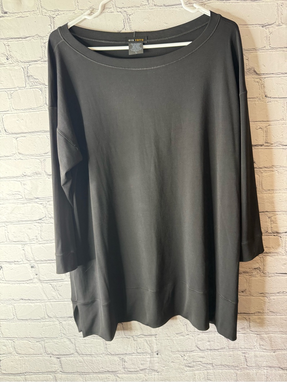Eva Varro Black Scoop Neck Relaxed Women's Top size large